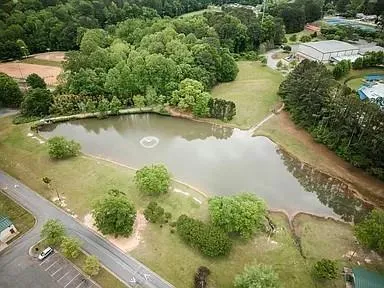3220 Winding Waters Way Powder Springs, GA 30127