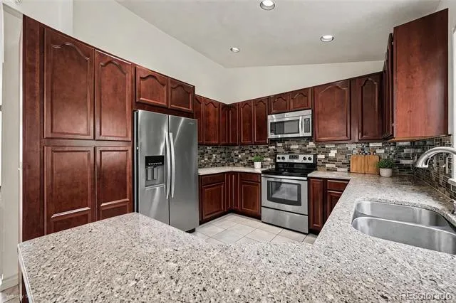 524 E 16th Avenue Longmont, CO 80504