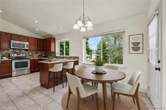 524 E 16th Avenue Longmont, CO 80504