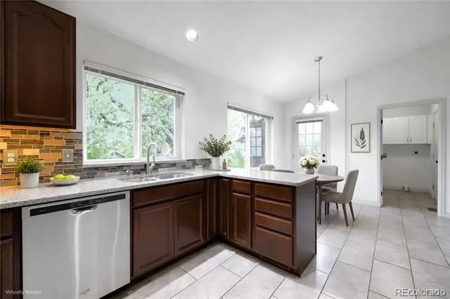 524 E 16th Avenue Longmont, CO 80504