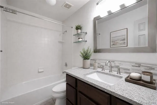 524 E 16th Avenue Longmont, CO 80504