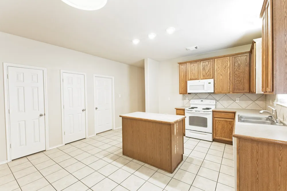 4009 Hidden Meadow Court Princeton, TX 75407