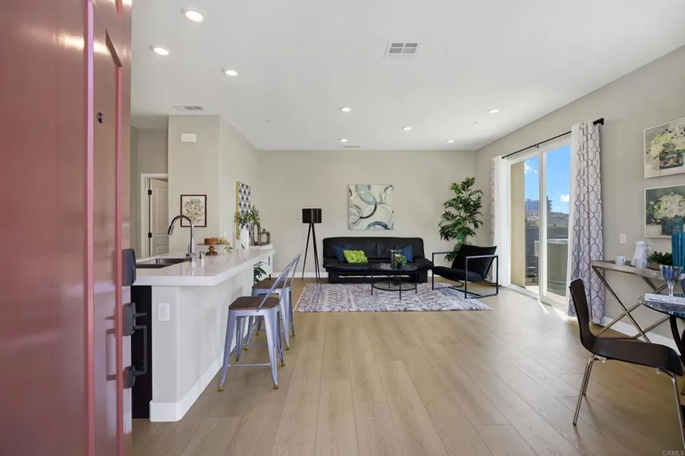 1220 Sunrise View #101 San Marcos, CA 92078