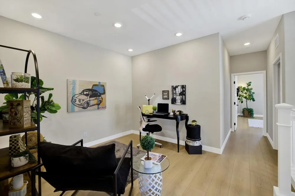 1220 Sunrise View #101 San Marcos, CA 92078