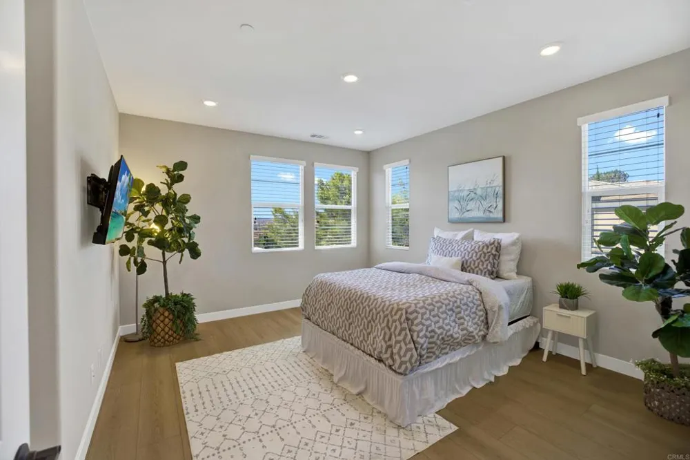 1220 Sunrise View #101 San Marcos, CA 92078