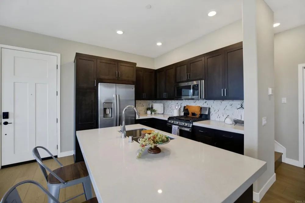 1220 Sunrise View #101 San Marcos, CA 92078
