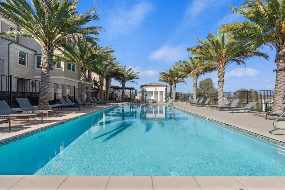 1220 Sunrise View #101 San Marcos, CA 92078