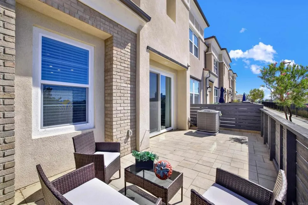 1220 Sunrise View #101 San Marcos, CA 92078