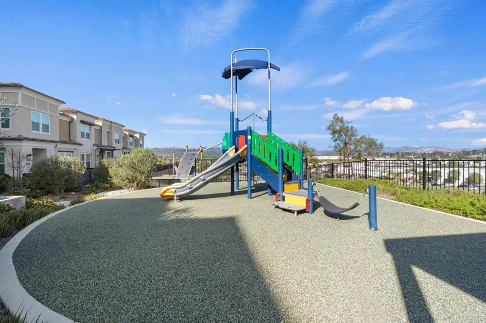 1220 Sunrise View #101 San Marcos, CA 92078