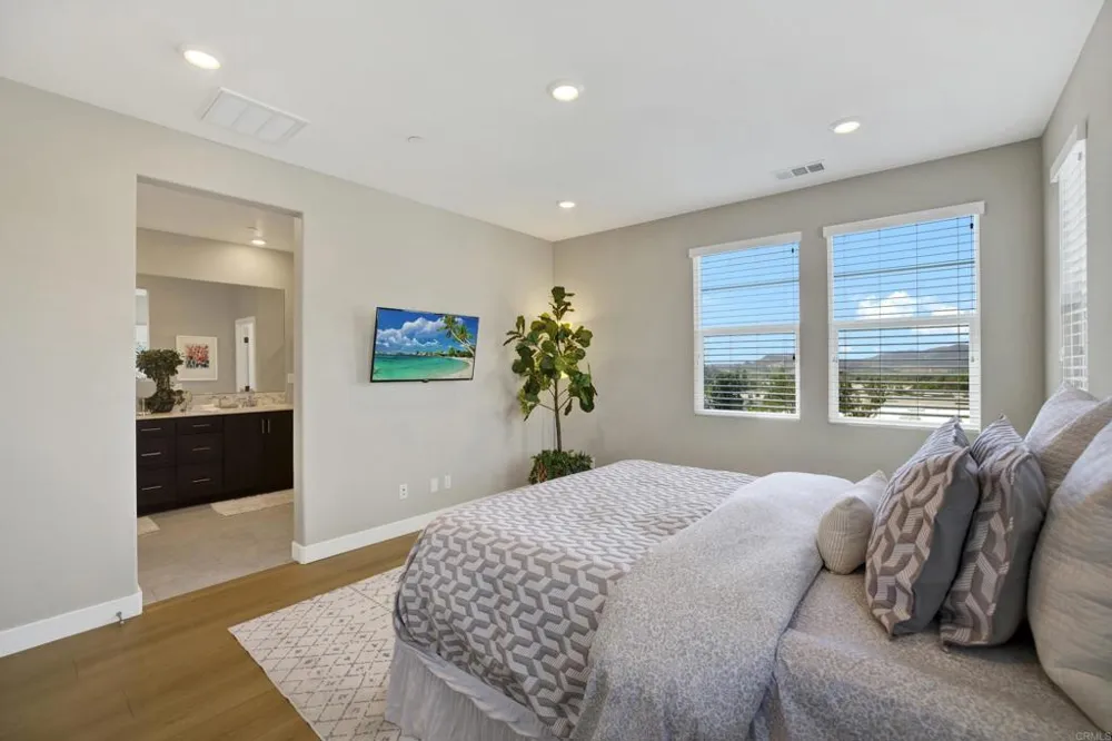 1220 Sunrise View #101 San Marcos, CA 92078