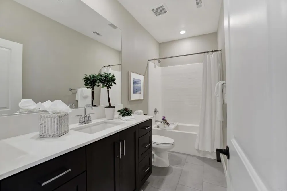 1220 Sunrise View #101 San Marcos, CA 92078