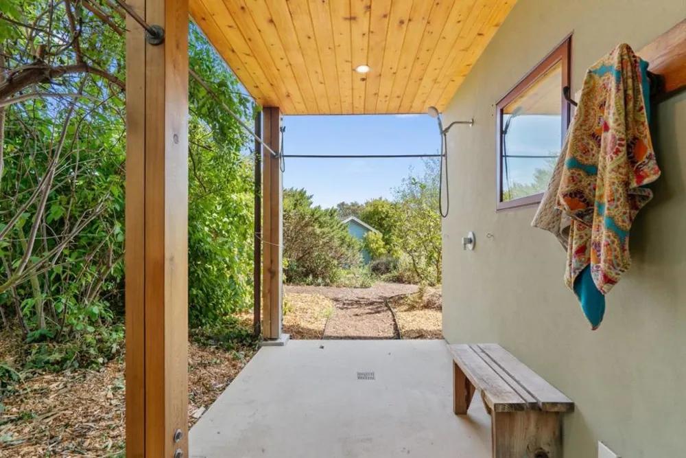60 Center Street Davenport, CA 95017