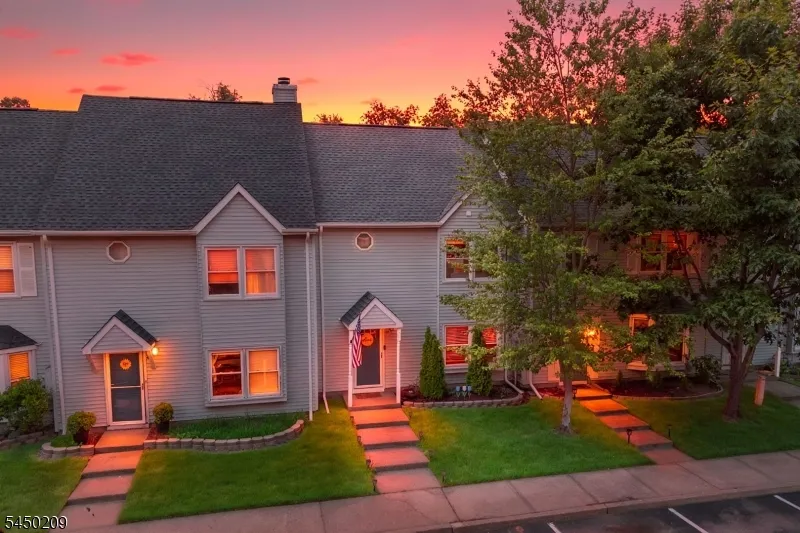 39 Shilling Way #192 Unit 192 Jackson, NJ 08527