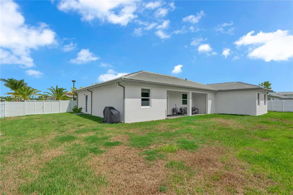 27306 SW 161st Ct #27306 Homestead, FL 33031