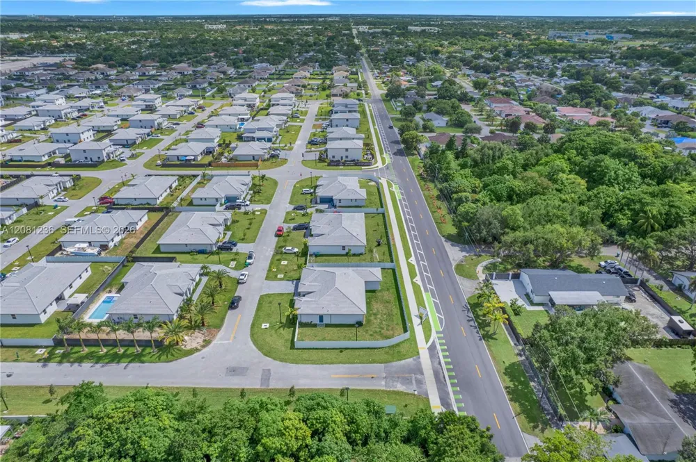 27306 SW 161st Ct #27306 Homestead, FL 33031