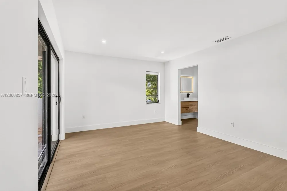 10046 NW 41st St #48-4 Doral, FL 33178
