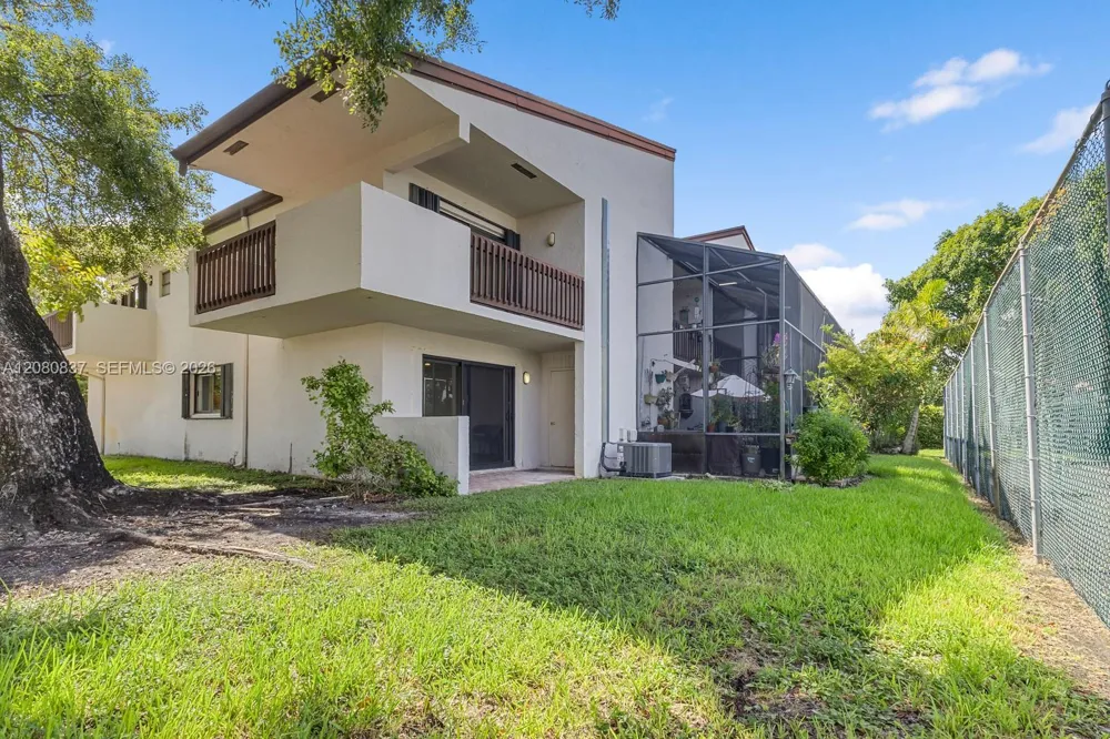 10046 NW 41st St #48-4 Doral, FL 33178