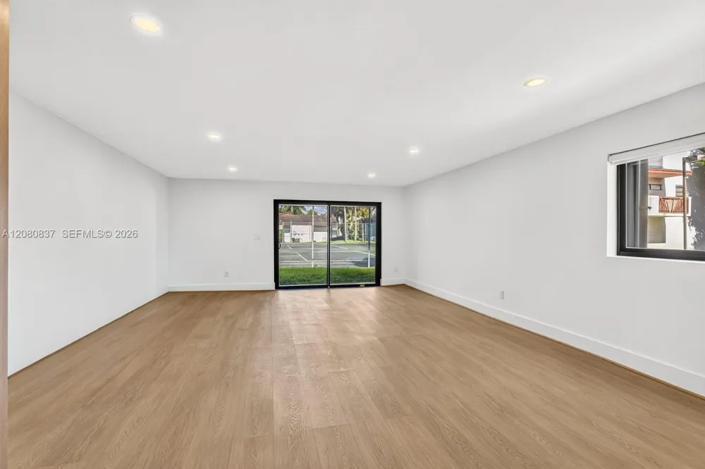 10046 NW 41st St #48-4 Doral, FL 33178
