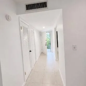 3280 SPANISH MOSS TERRACE #403 Lauderhill, FL 33319