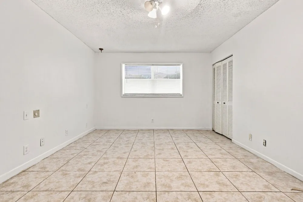 3280 SPANISH MOSS TERRACE #403 Lauderhill, FL 33319