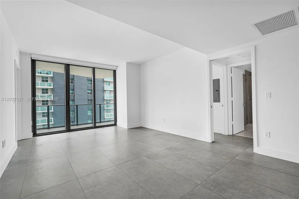 1300 S Miami Ave #2811 Miami, FL 33130