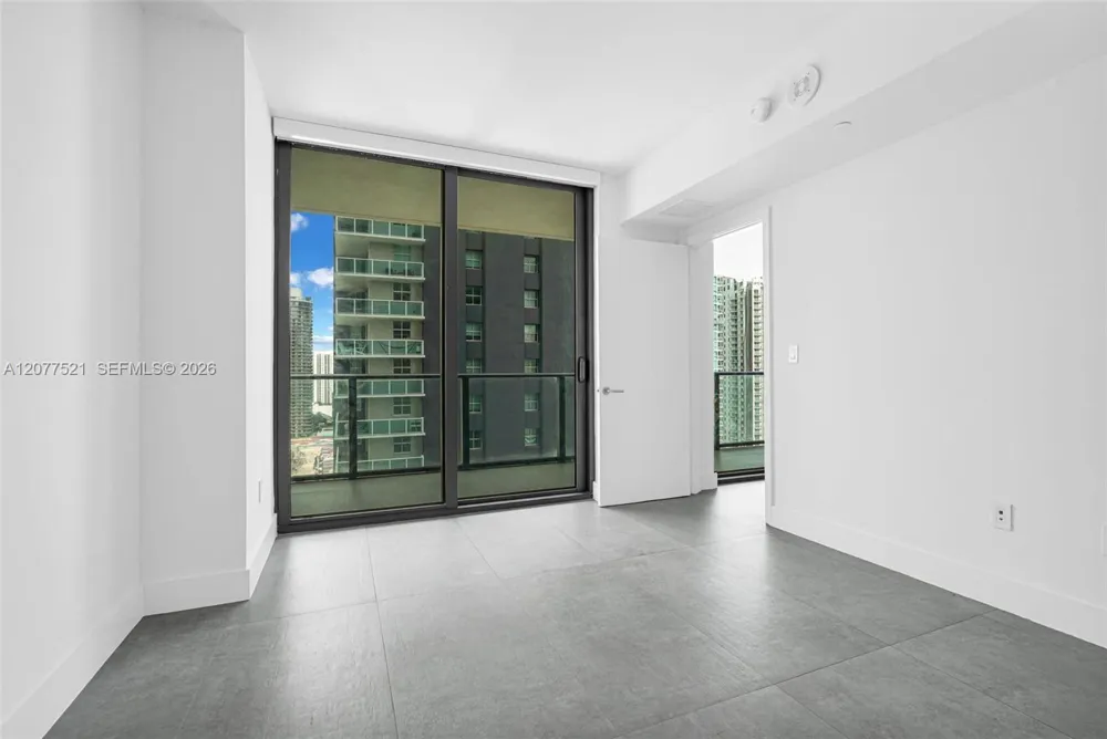 1300 S Miami Ave #2811 Miami, FL 33130