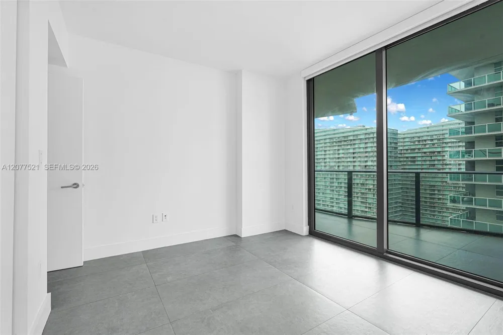 1300 S Miami Ave #2811 Miami, FL 33130