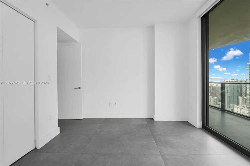 1300 S Miami Ave #2811 Miami, FL 33130