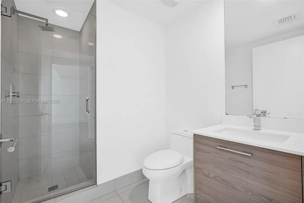 1300 S Miami Ave #2811 Miami, FL 33130
