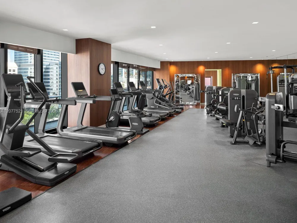 1300 S Miami Ave #2811 Miami, FL 33130