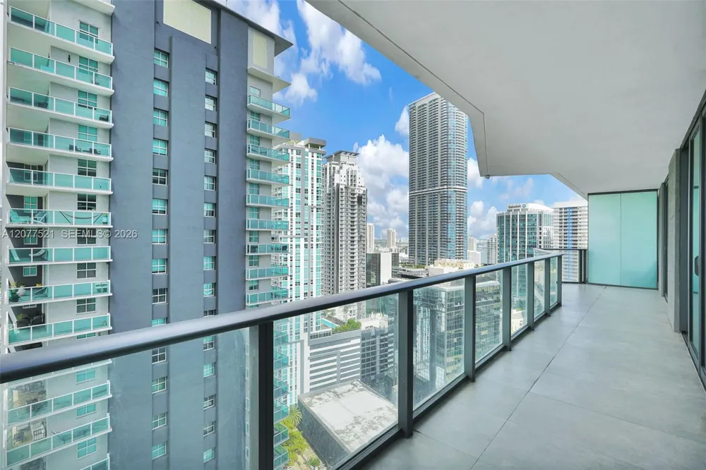 1300 S Miami Ave #2811 Miami, FL 33130