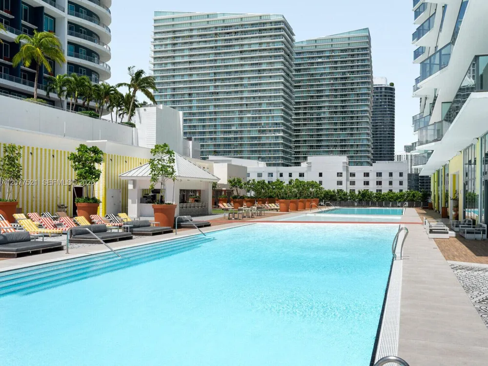1300 S Miami Ave #2811 Miami, FL 33130