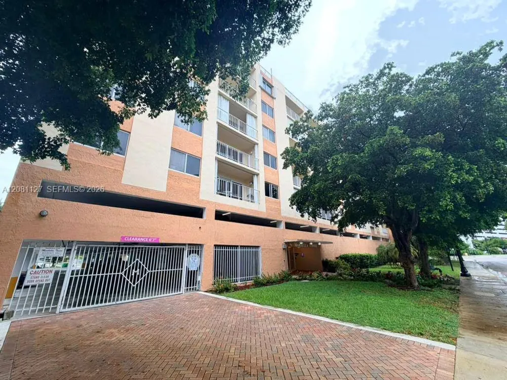 200 178th Dr #606 Sunny Isles Beach, FL 33160