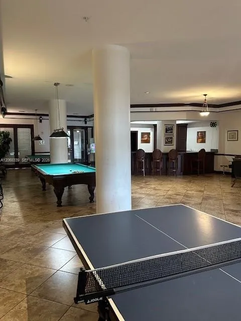 5091 NW 7th St #1008 Miami, FL 33126