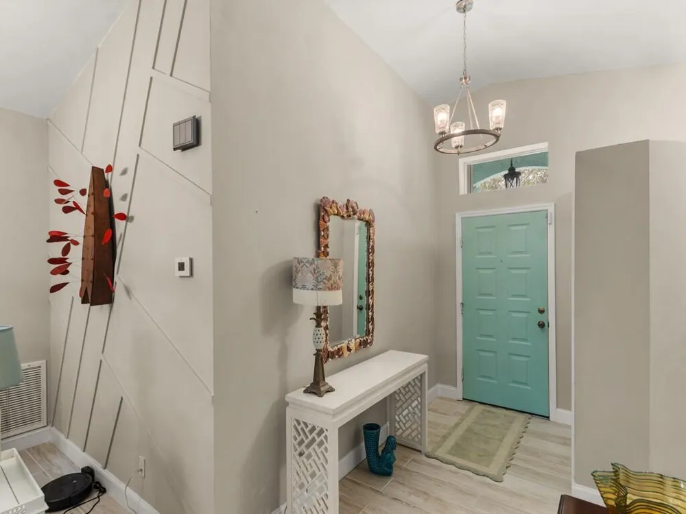 1007 E 13TH SQUARE Vero Beach, FL 32960