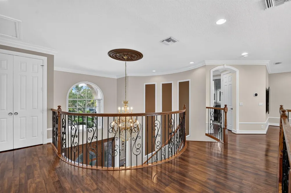 718 Edgebrook Lane West Palm Beach, FL 33411