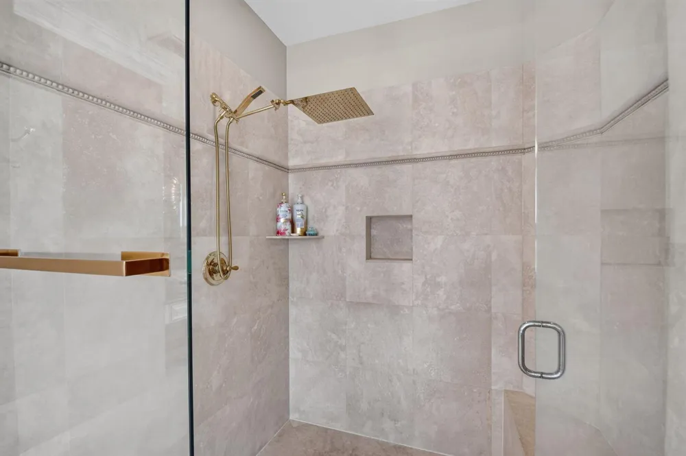 718 Edgebrook Lane West Palm Beach, FL 33411
