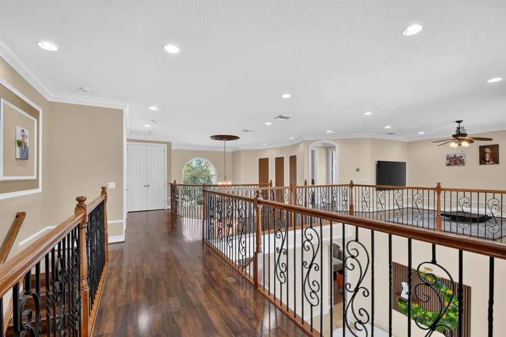 718 Edgebrook Lane West Palm Beach, FL 33411