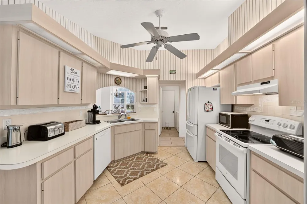 8165 SW 108TH LOOP ocala, FL 34481