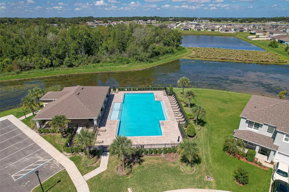 759 AUBURN GROVE COURT Auburndale, FL 33823