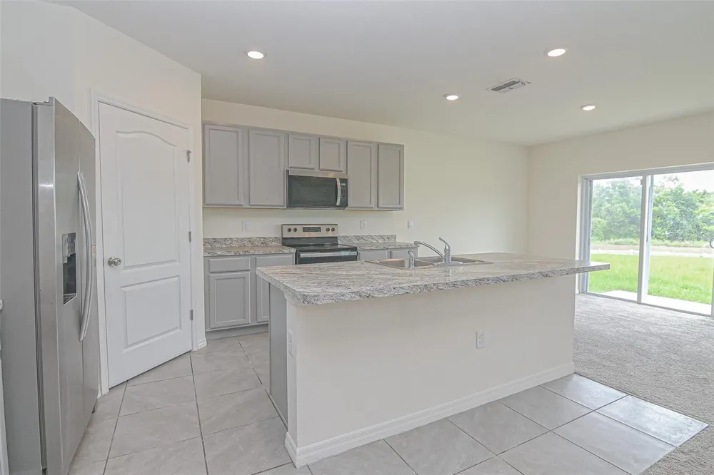 759 AUBURN GROVE COURT Auburndale, FL 33823
