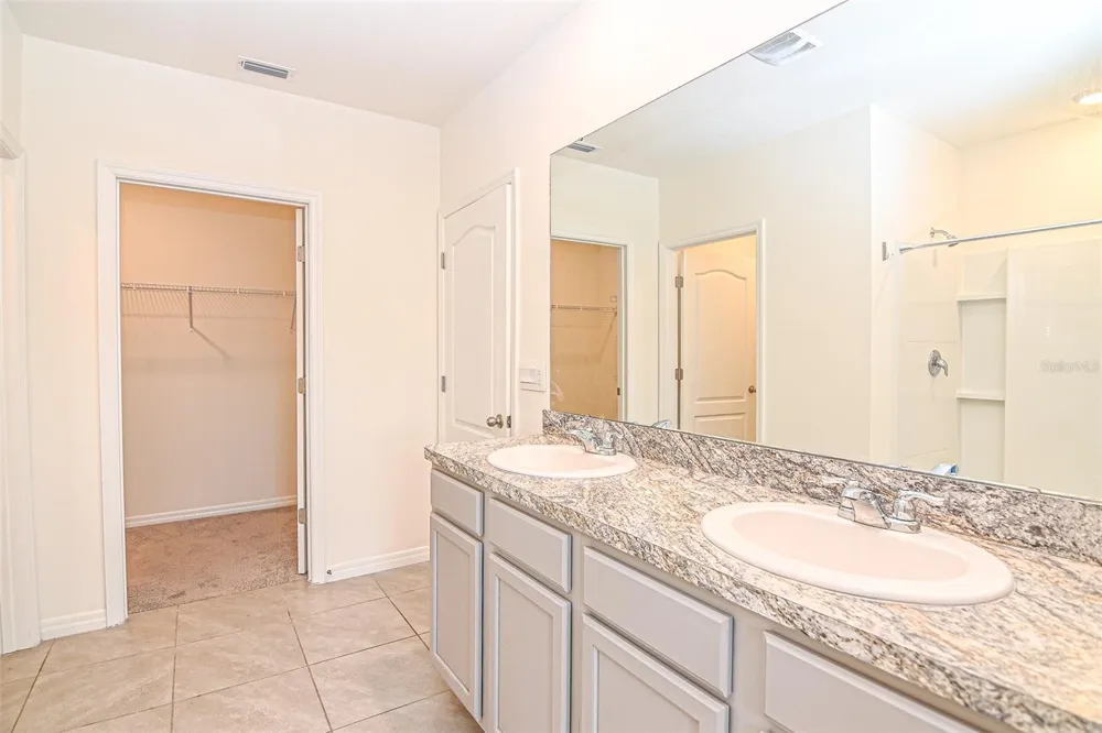 759 AUBURN GROVE COURT Auburndale, FL 33823