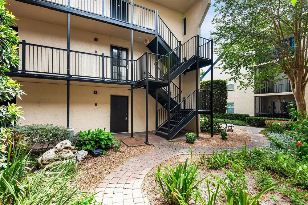 2025 SYLVESTER ROAD #N101 Lakeland, FL 33803