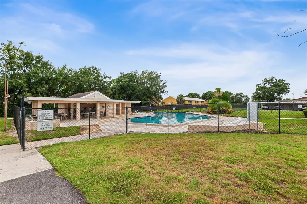 2025 SYLVESTER ROAD #N101 Lakeland, FL 33803