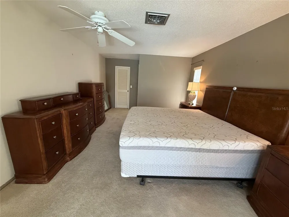 386 PINEVIEW DRIVE Venice, FL 34293