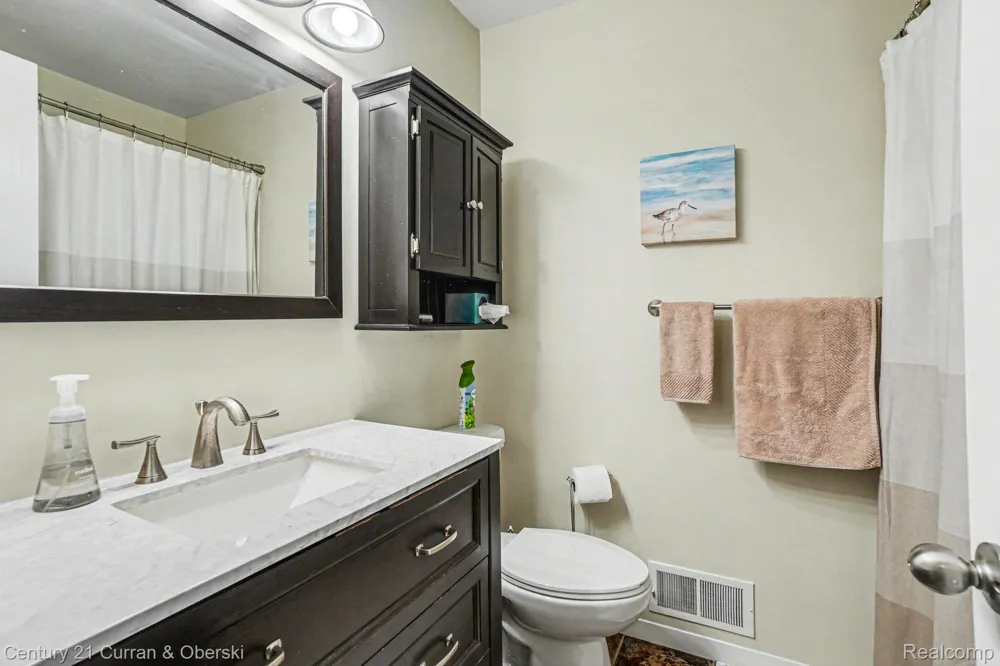 650 Conger Street #2 South Haven City, MI 49090
