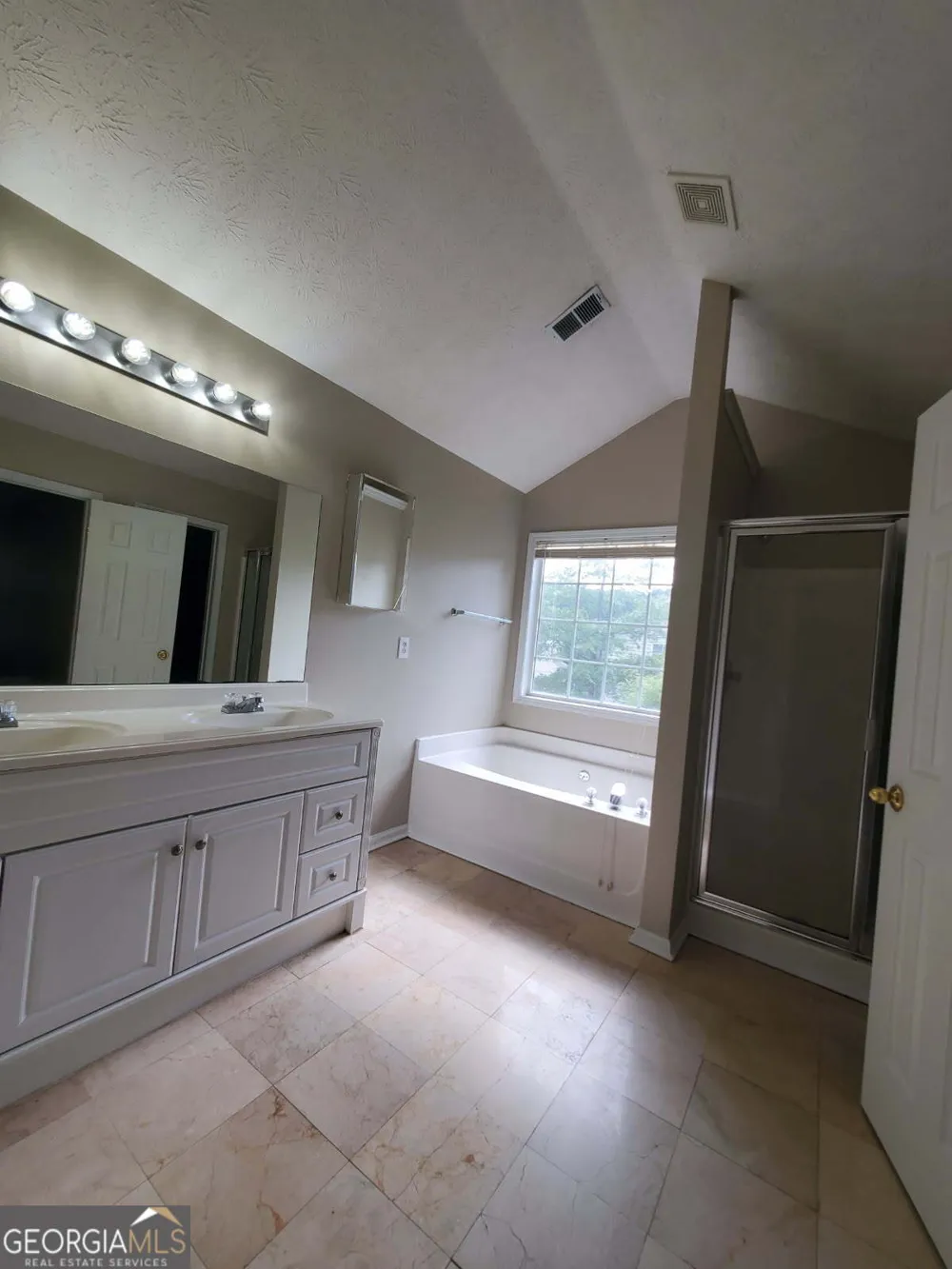 1031 Maple Leaf DR McDonough, GA 30253
