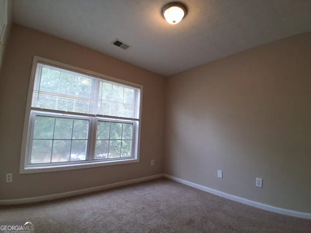 1031 Maple Leaf DR McDonough, GA 30253