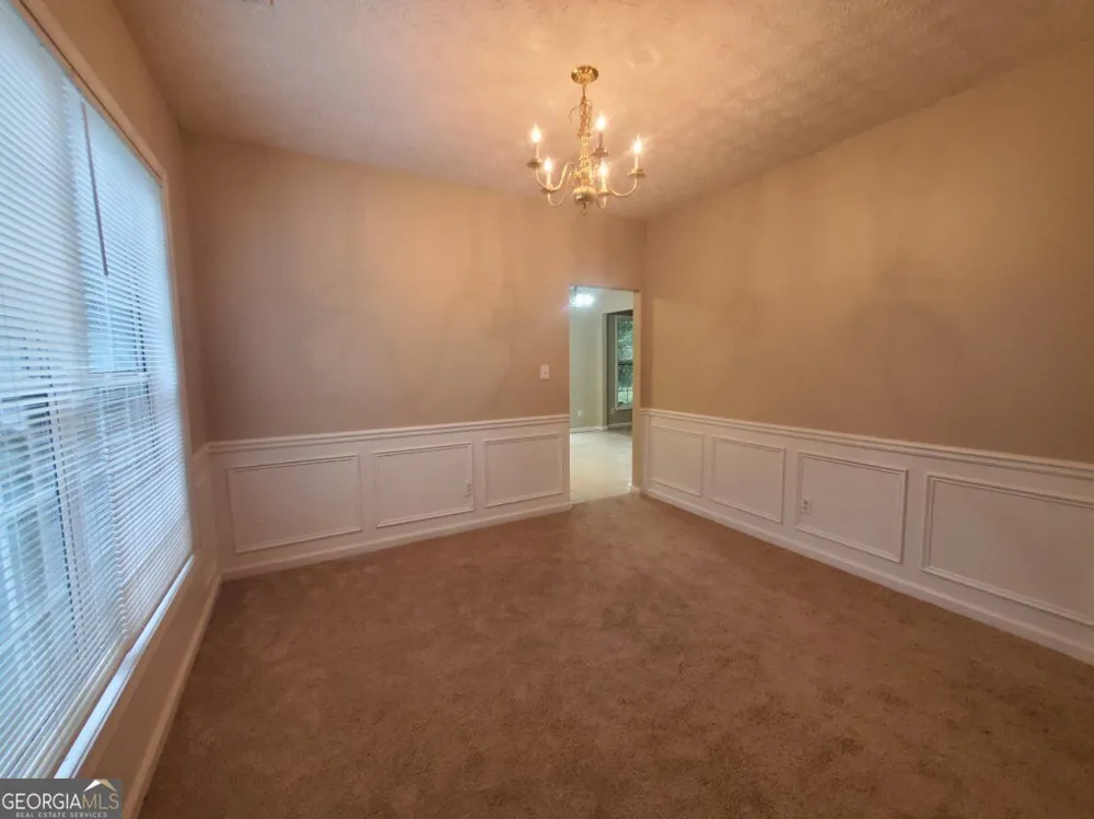 1031 Maple Leaf DR McDonough, GA 30253