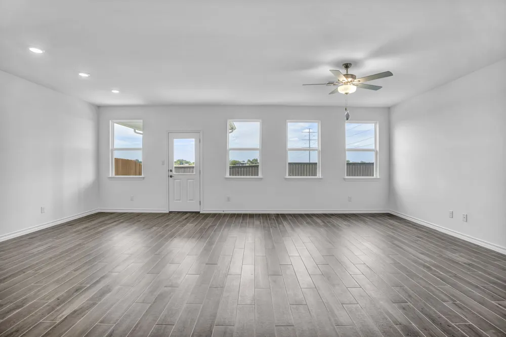 131 Adeline Road Hutto, TX 78634